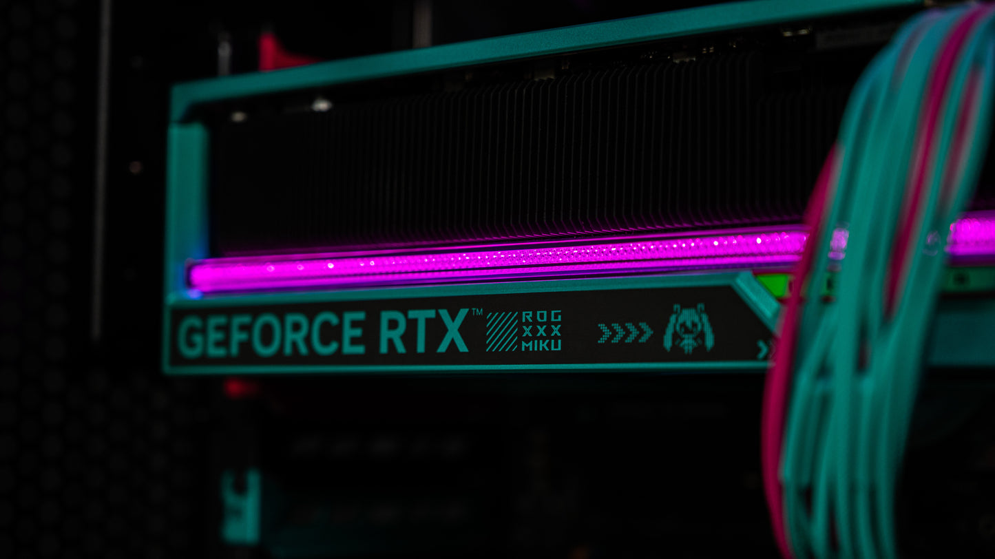 Hatsune RTX 5080 Gaming PC