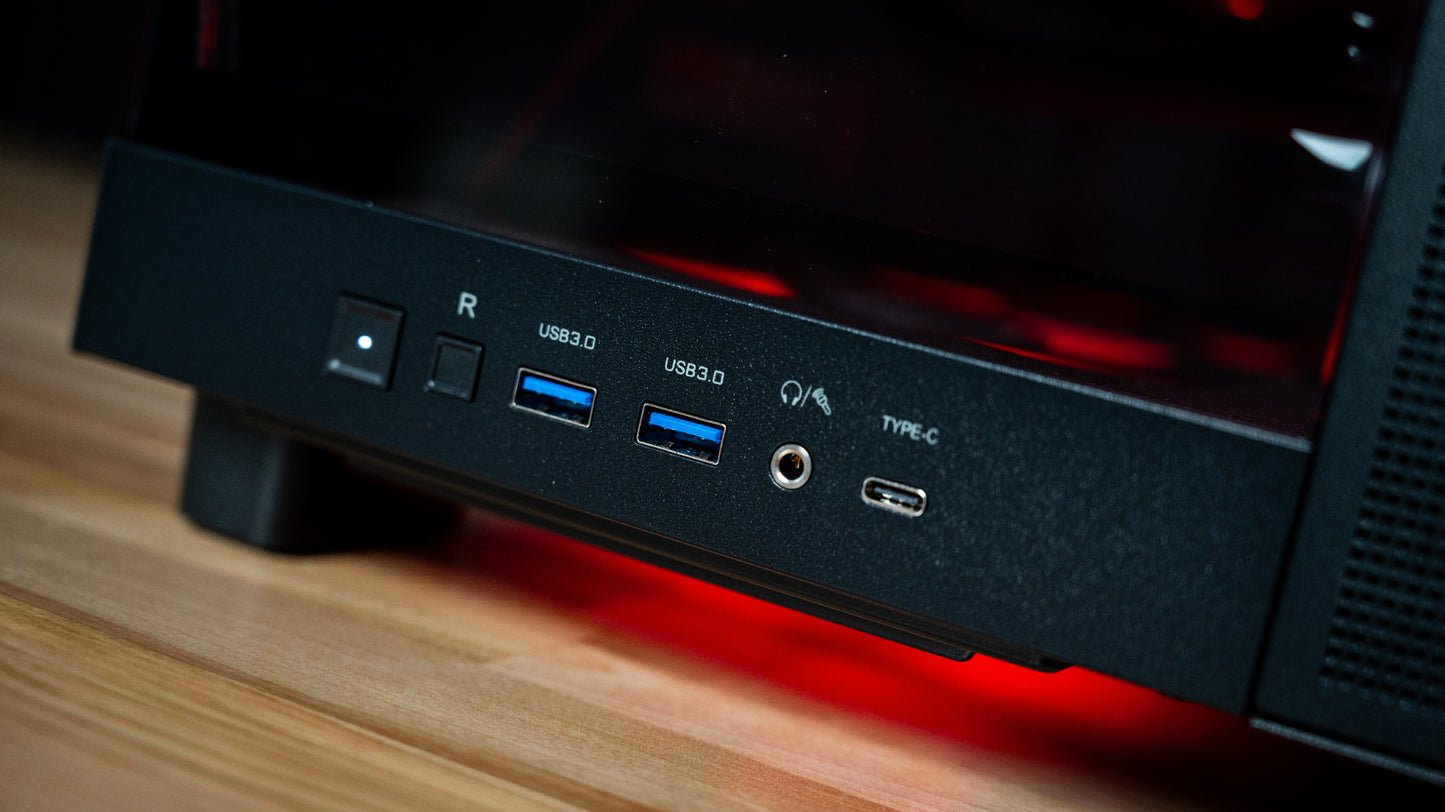 MFAM Signature Edition Intel RTX 5090 Gaming PC