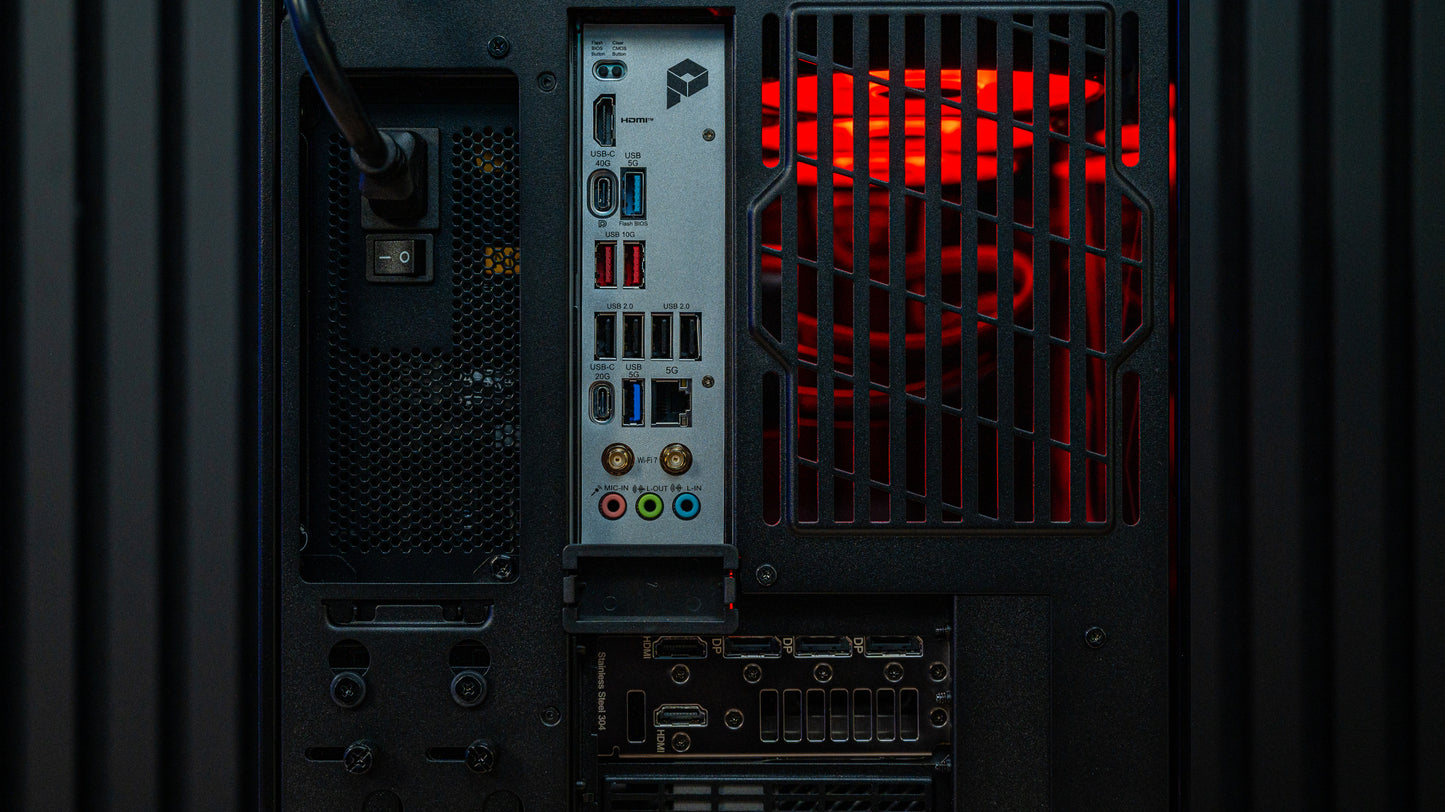 MFAM Signature Edition AMD RTX 5090 Gaming PC