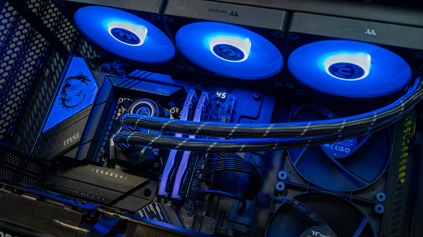 Helix RTX 5080 Gaming PC (Recertified)