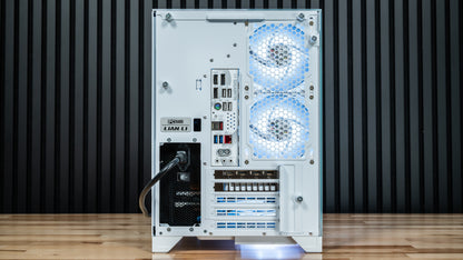 Lux RTX 5070 Gaming PC