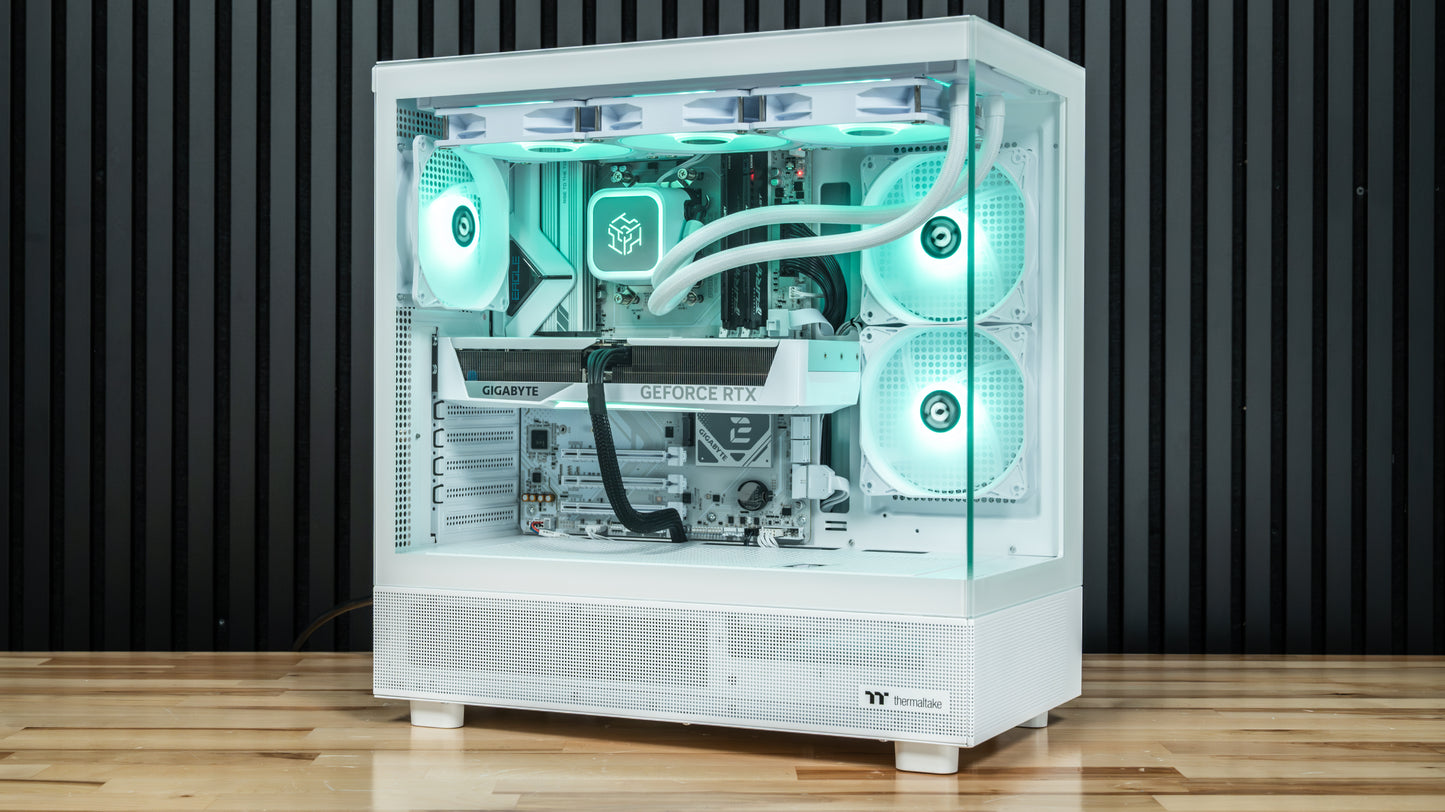 Seafoam RTX 5070 Gaming PC