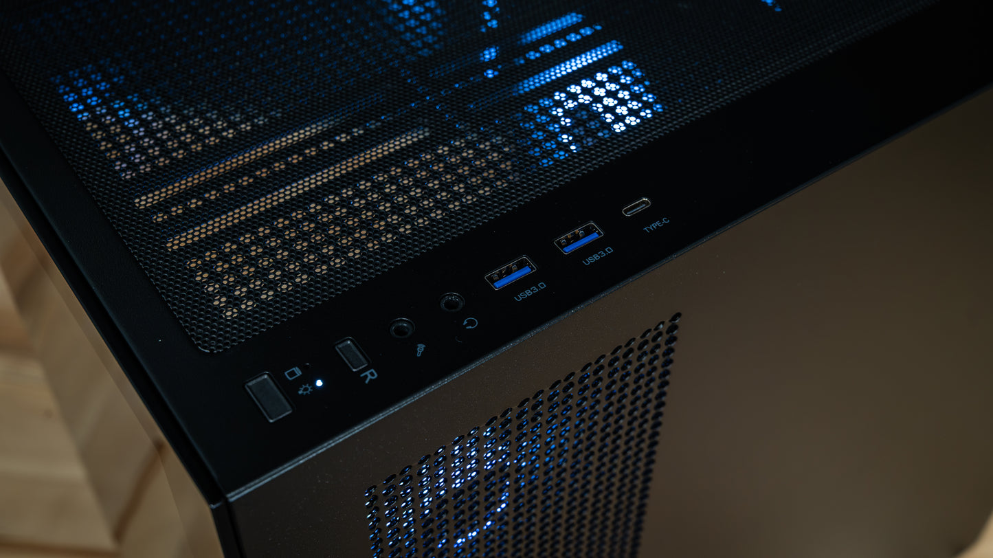 Lunar RX 9060 XT Gaming PC