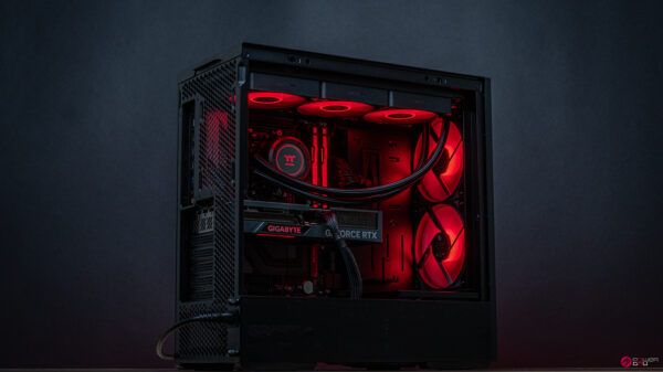 Wraith RTX 4070 Ti Super Gaming PC