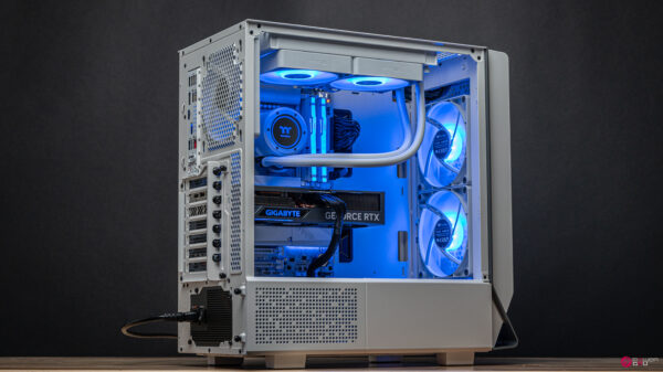 Icebreaker RTX 4070 Ti Super Gaming PC