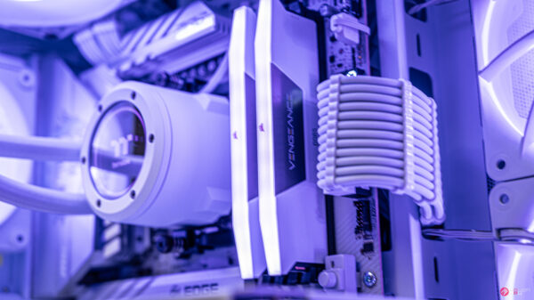 Fatebringer RX 9070XT Gaming PC