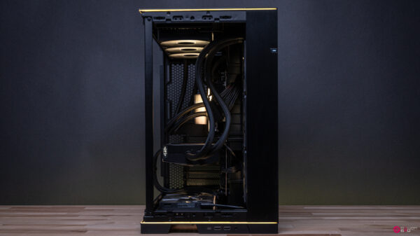 Inimitable RTX 5090 Gaming PC