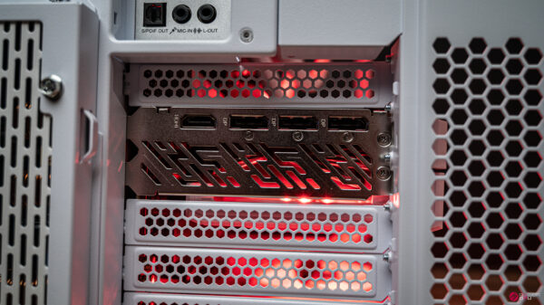 Helios RX 9070 XT Gaming PC
