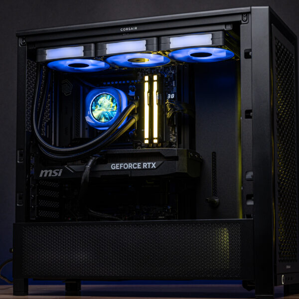 Armature RTX 5070 Gaming PC