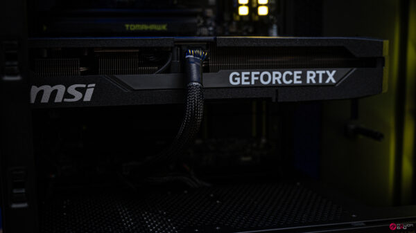 Armature RTX 5070 Gaming PC