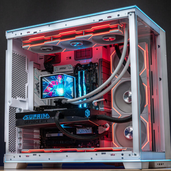 Lune RTX 5090 Gaming PC