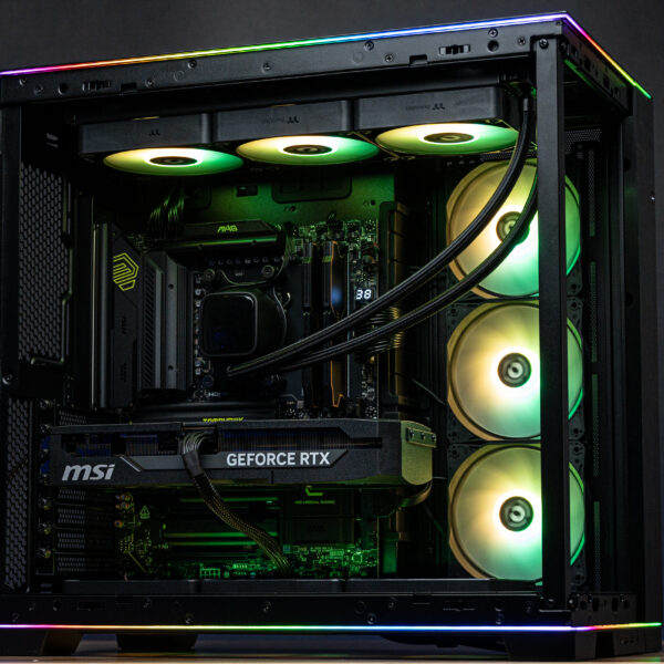 Freyja RTX 5070 Gaming PC