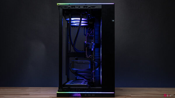 Freyja RTX 5070 Gaming PC