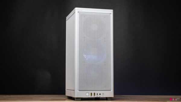 Icebreaker RTX 5070 Gaming PC
