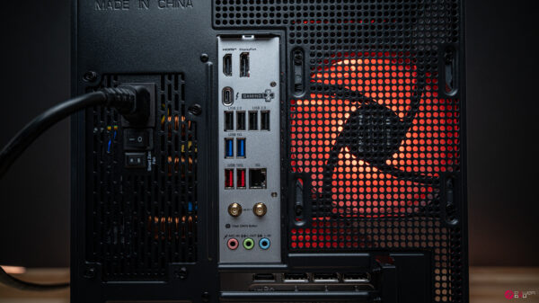Pyro RTX 5070 Ti Gaming PC