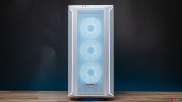 Frosty RTX 5090 Gaming PC