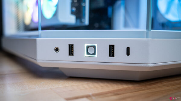 Goofy RX 9070XT Gaming PC