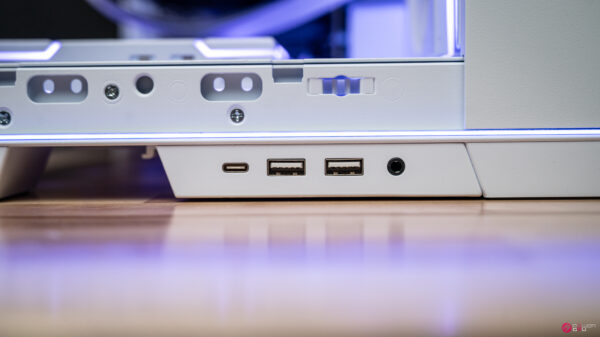 Intergalactic RTX 5090 Gaming PC