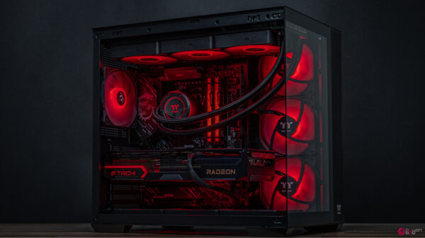 Clash RX 9070 XT