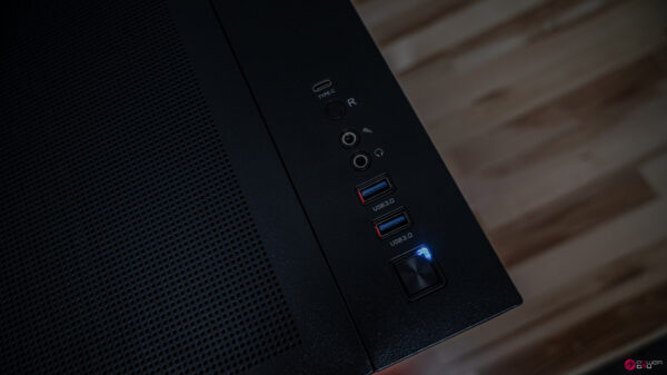 Clash RX 9070 XT