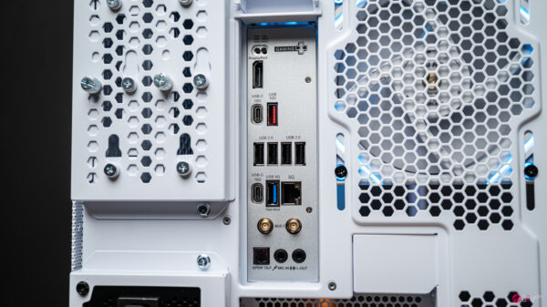 Elysium RTX 5090 Gaming PC