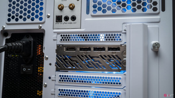 Cryo 9070XT Gaming PC