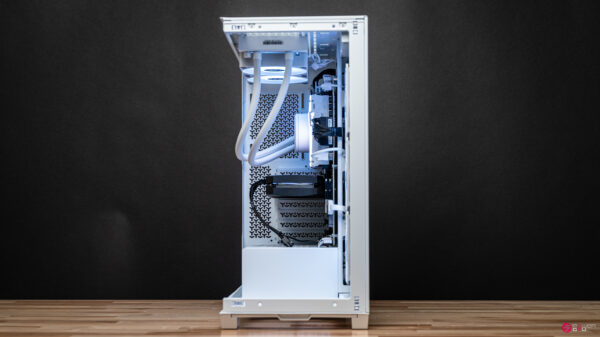 Lunar RTX 5060 Gaming PC