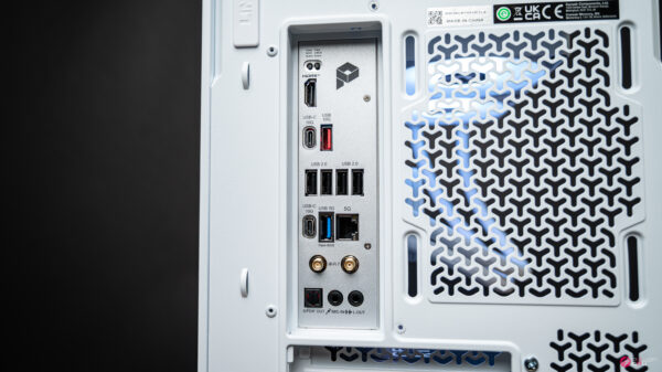 Lunar RTX 5060 Gaming PC