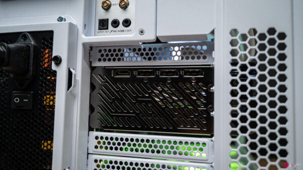 Quicksilver RX 9070 XT Gaming PC