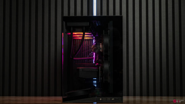 Specter RTX 5070 Gaming PC