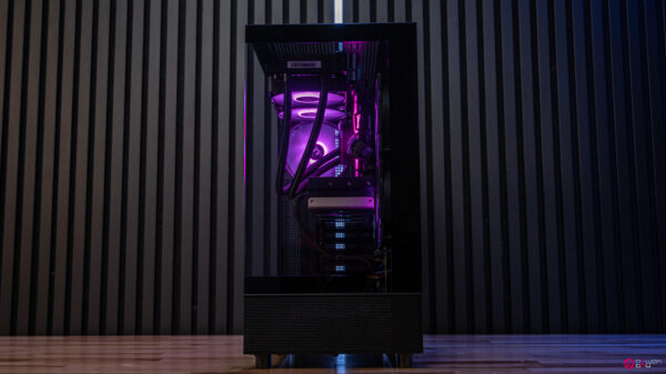 Symphonia RTX 5070 Ti Gaming PC