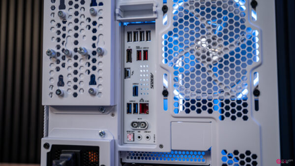 Thundara RTX 5070 Ti Gaming PC