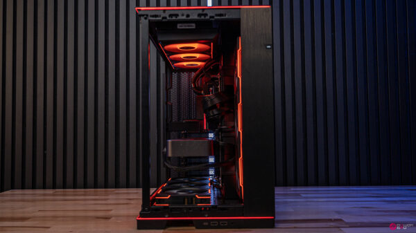 Ultima RTX 5090 Gaming PC