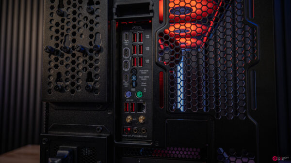 Ultima RTX 5090 Gaming PC