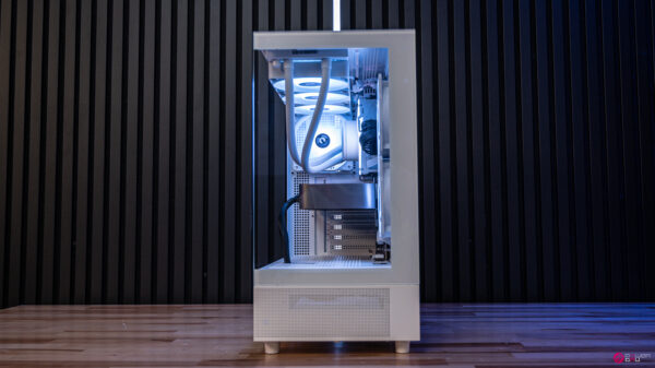 Sleet RTX 5080 Gaming PC