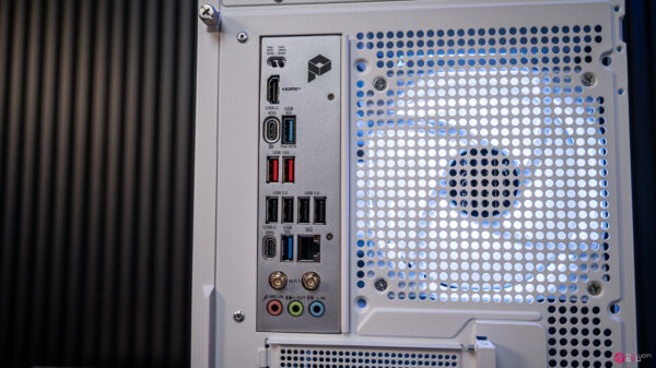 Sleet RTX 5080 Gaming PC