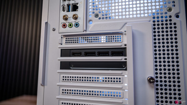 Sleet RTX 5080 Gaming PC