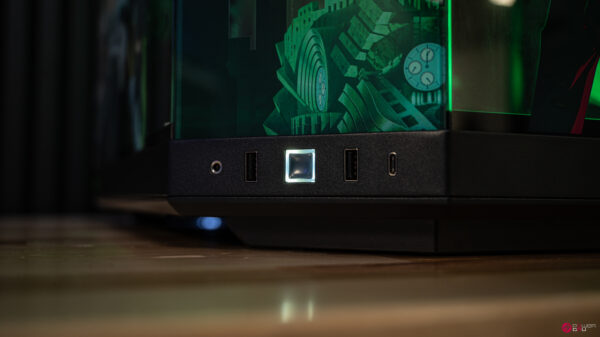 Masque RTX 5070 Gaming PC