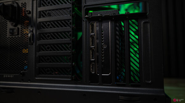 Masque RTX 5070 Gaming PC