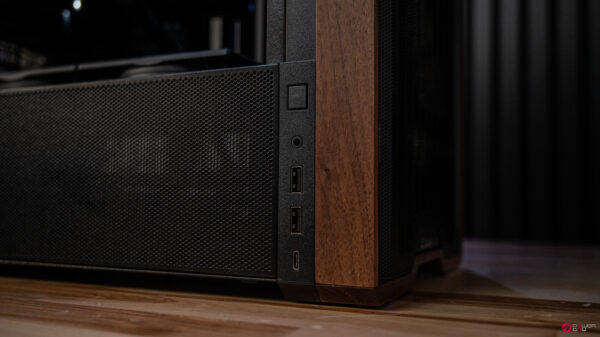 Debonair RTX 5090 Gaming PC
