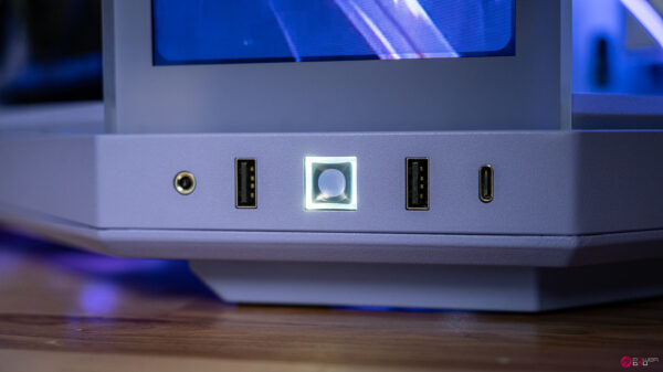 Butterfly RTX 5090 Gaming PC