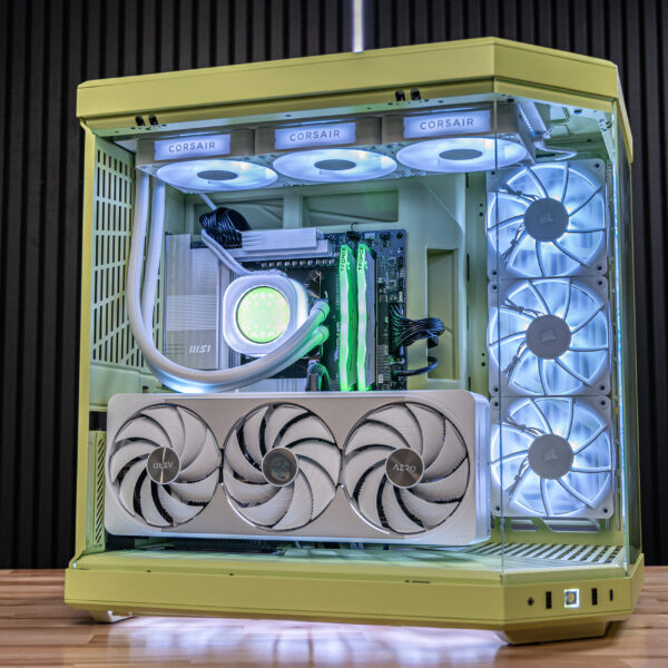Mint RTX 5070 Ti Gaming PC