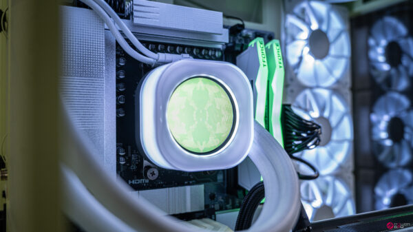 Mint RTX 5070 Ti Gaming PC