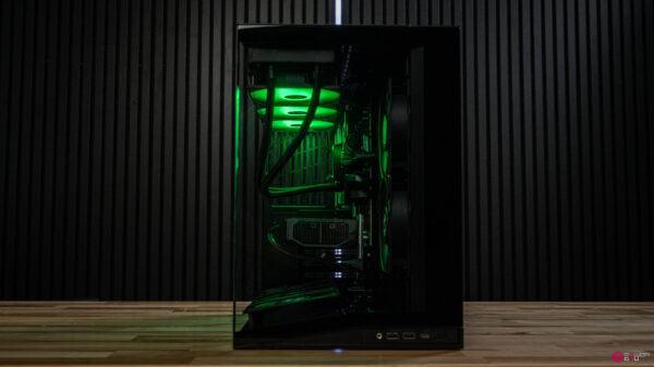 Vault RTX 5060 Gaming PC