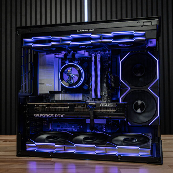 Hawk RTX 5080 Gaming PC